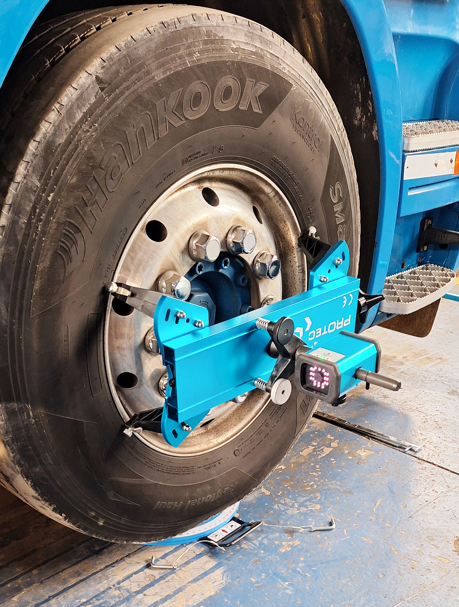 Commercial Wheel Aligner